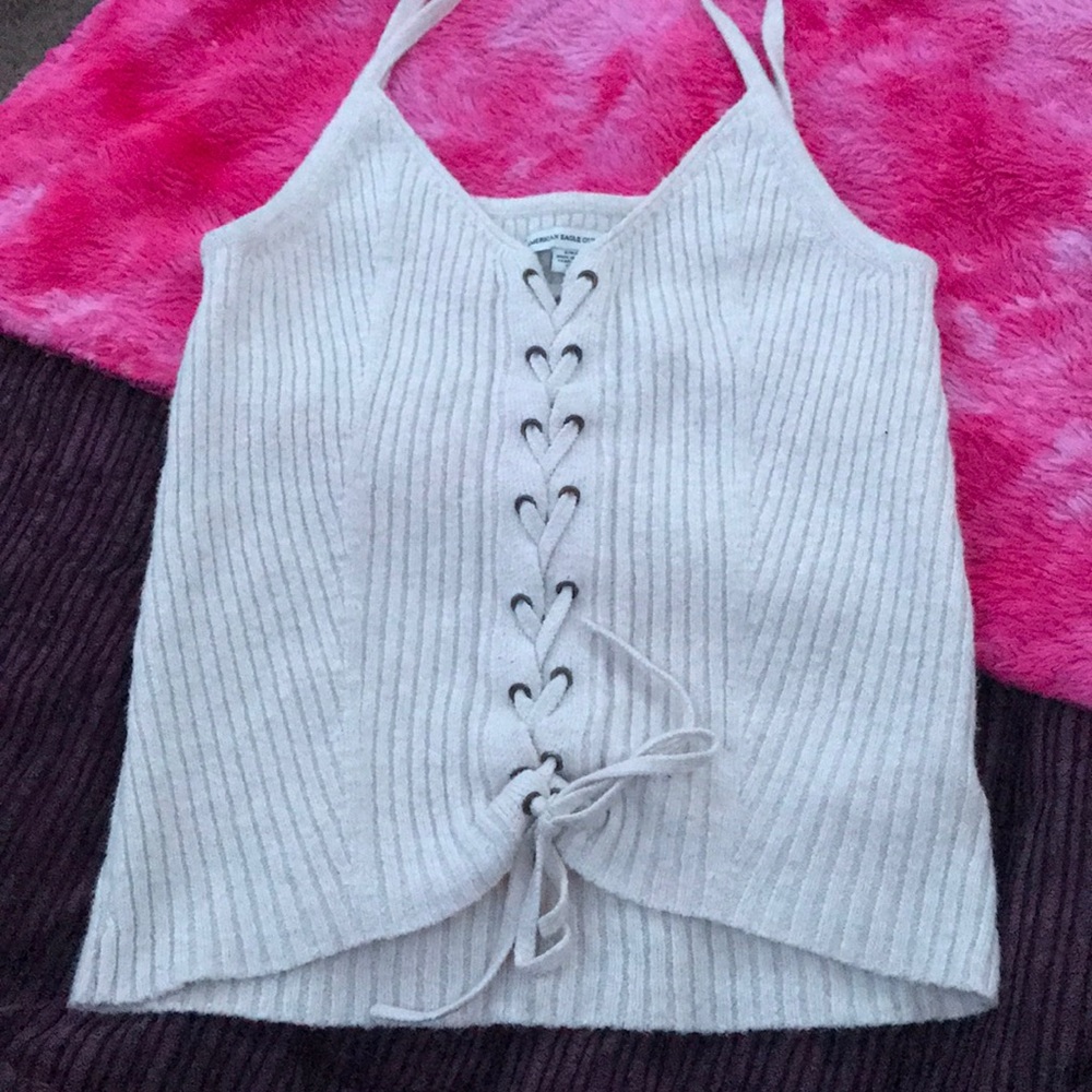 tan tank top